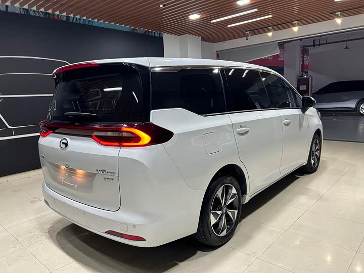 Фото 4 - GAC Trumpchi M6