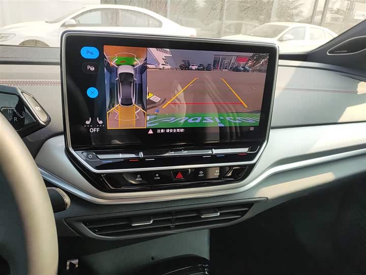 Фото 13 - Volkswagen ID.4 Crozz