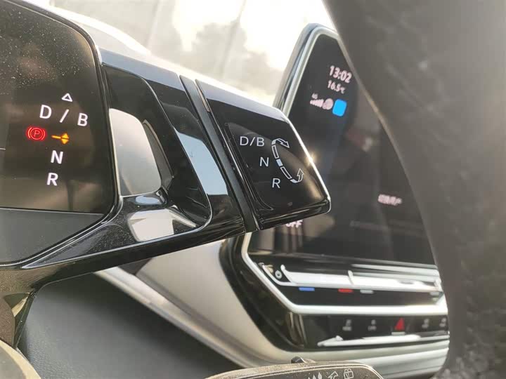 Фото 14 - Volkswagen ID.4 Crozz