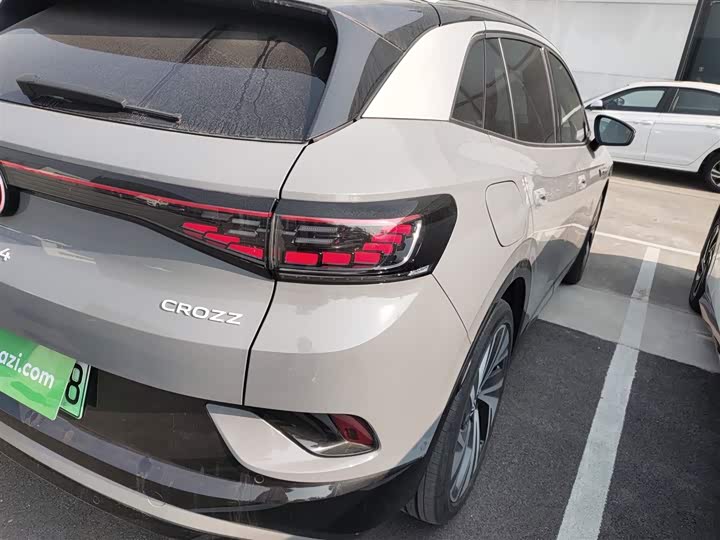 Фото 8 - Volkswagen ID.4 Crozz