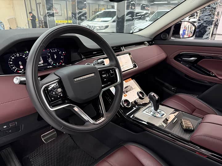 Фото 6 - Land Rover Range Rover Evoque L