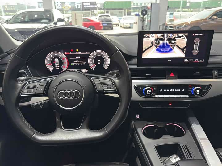 Фото 7 - Audi A4L