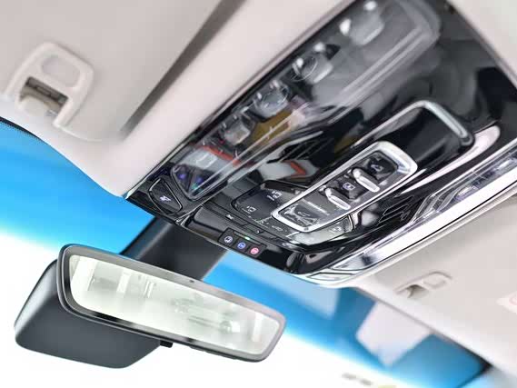 Фото 22 - Buick GL8 Hybrid