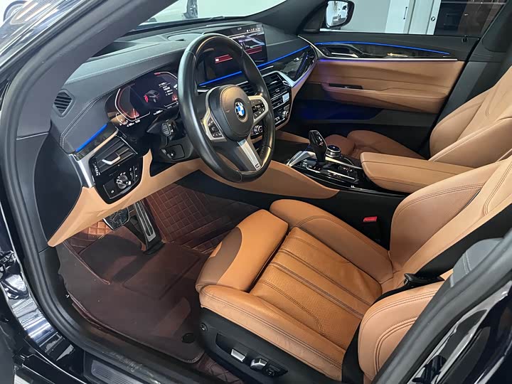 Фото 3 - BMW 6 Series GT