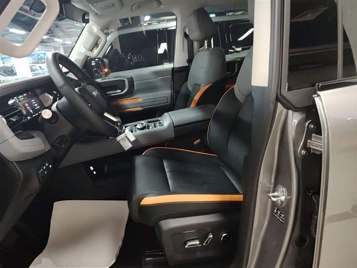 Фото 15 - BAIC Beijing BJ40 Hybrid