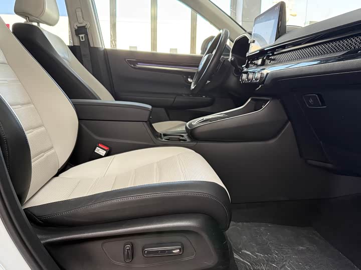 Фото 14 - Honda CR-V Hybrid