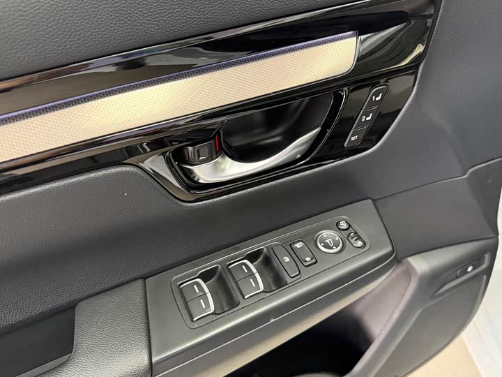 Фото 17 - Honda CR-V Hybrid