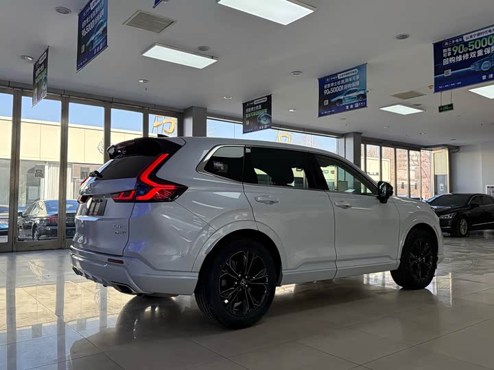 Фото 4 - Honda CR-V Hybrid