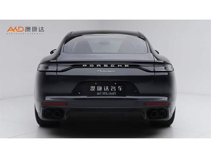 Фото 4 - Porsche Panamera