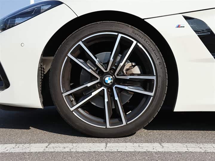 Фото 10 - BMW Z4