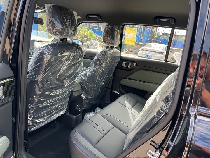 Фото 7 - Baojun Yep Plus