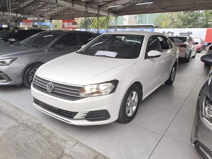 Фото 1 - Volkswagen Lavida