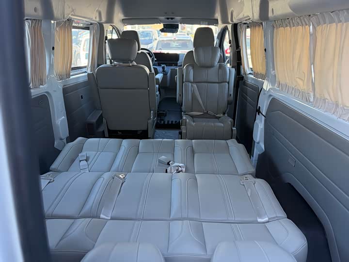 Фото 13 - Ford Transit