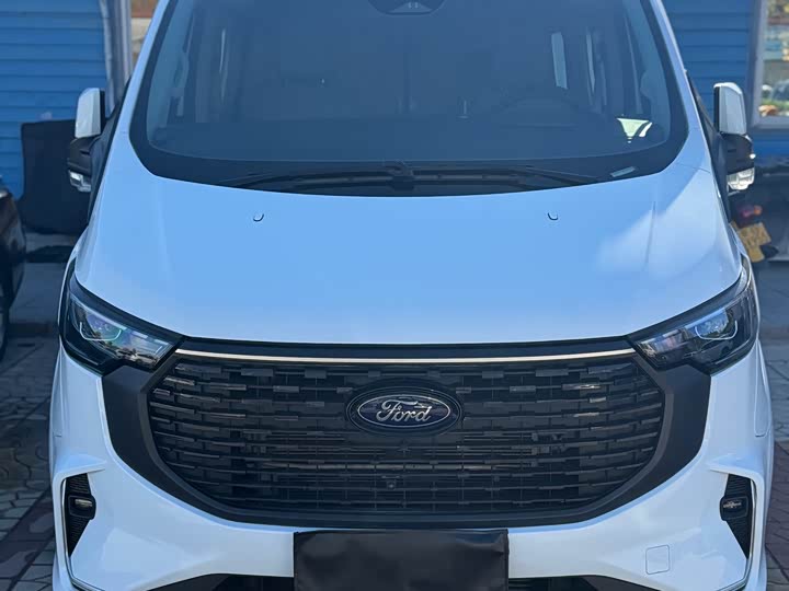 Фото 2 - Ford Transit