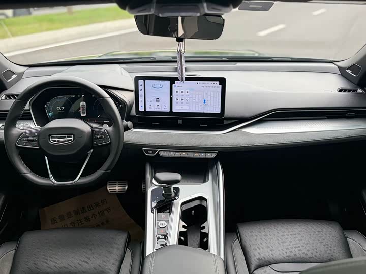 Фото 10 - Geely Preface