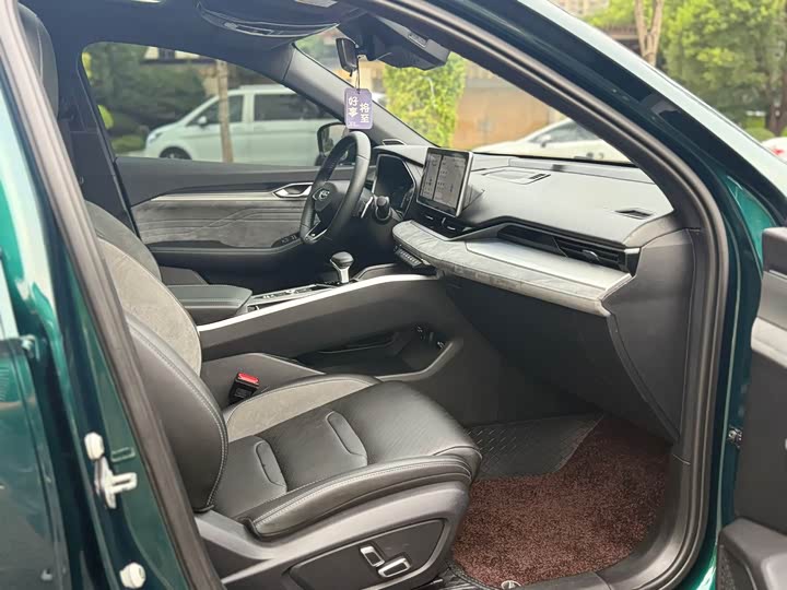 Фото 13 - Geely Preface