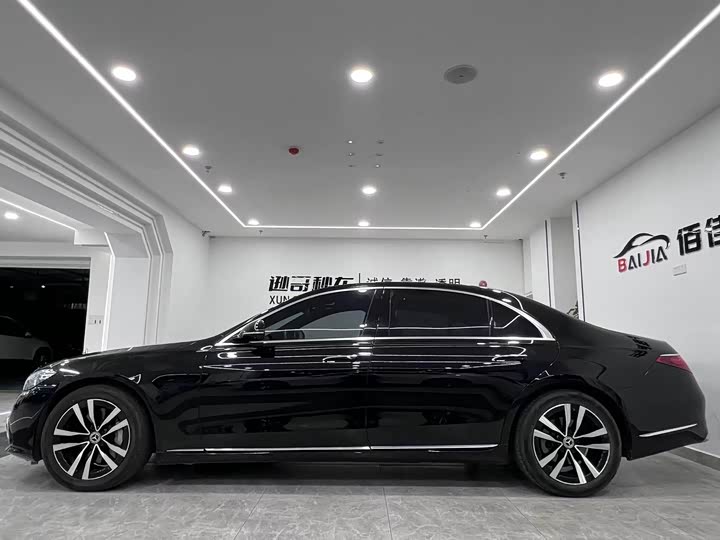 Фото 4 - Mercedes-Benz S-Class