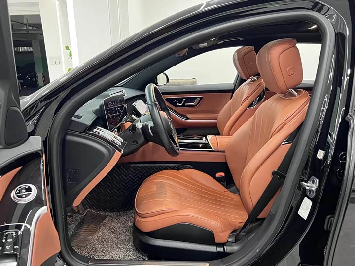 Фото 9 - Mercedes-Benz S-Class