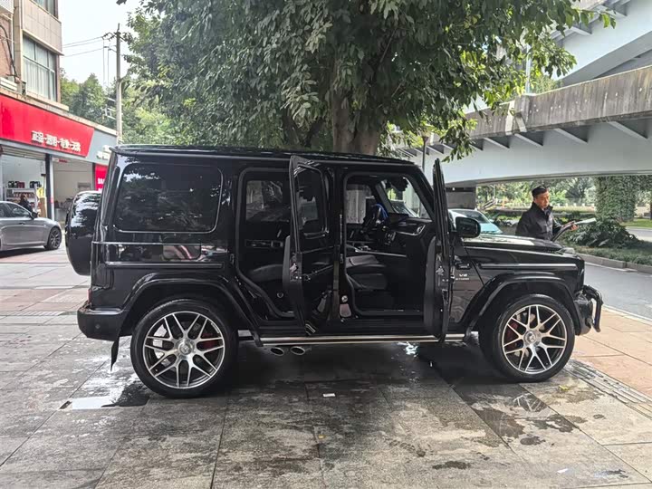 Фото 4 - Mercedes-Benz G-Class