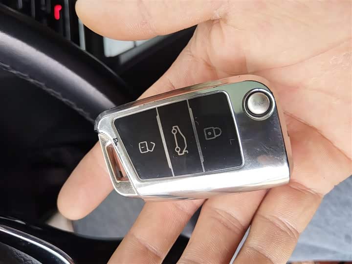 Фото 9 - Volkswagen Lamando L