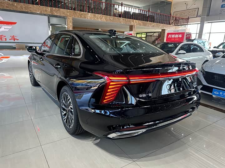 Фото 4 - Hongqi H5