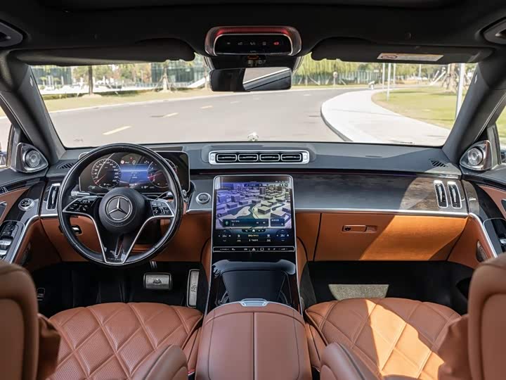 Фото 11 - Mercedes-Benz Maybach S-Class