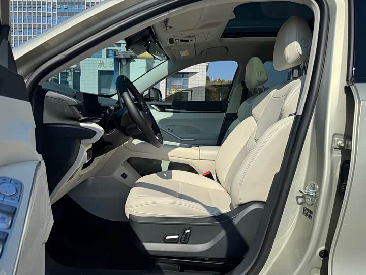 Фото 12 - Haval H6