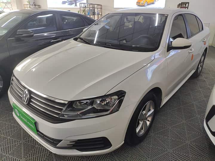 Фото 2 - Volkswagen Lavida