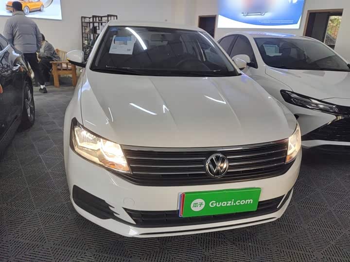 Фото 3 - Volkswagen Lavida