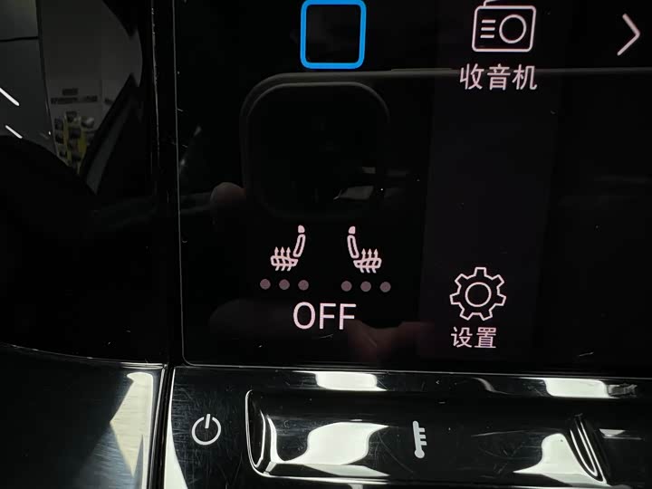 Фото 40 - Volkswagen Golf