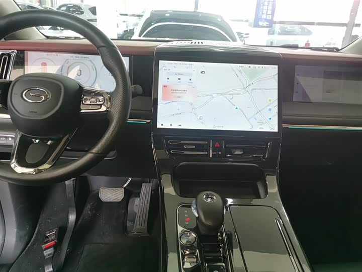 Фото 13 - GAC Trumpchi E9