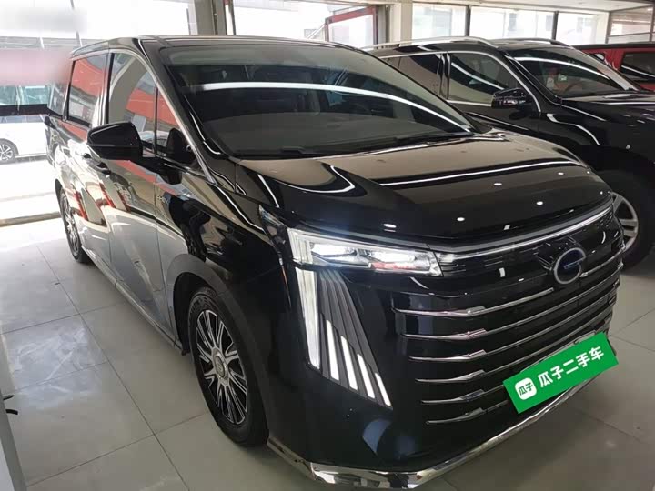 Фото 4 - GAC Trumpchi E9