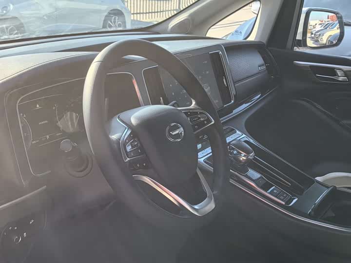 Фото 6 - GAC Trumpchi M8