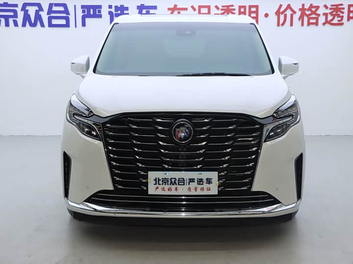 Фото 4 - Buick GL8 ES