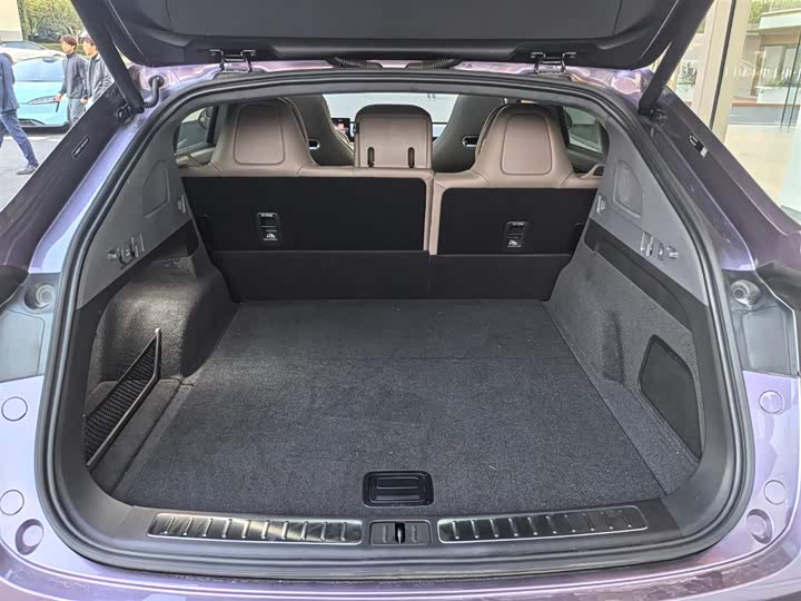 Фото 20 - Luxeed R7