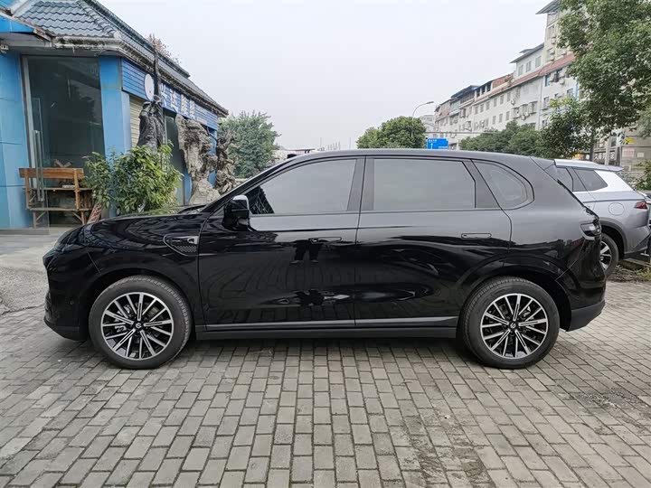 Фото 5 - Leapmotor B10