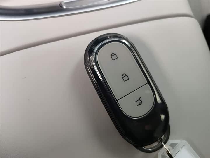 Фото 9 - Leapmotor B10