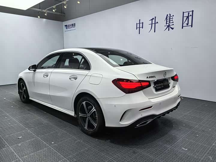 Фото 5 - Mercedes-Benz A-Class