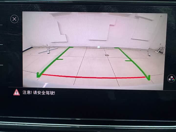 Фото 11 - Volkswagen T-Roc