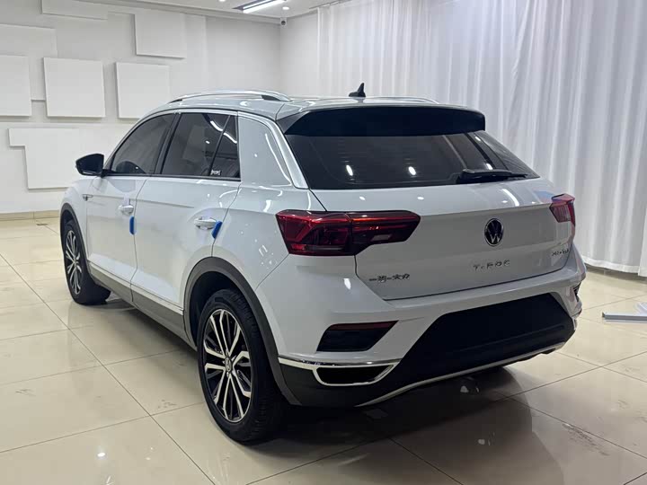 Фото 4 - Volkswagen T-Roc