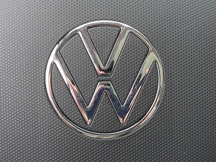 Фото 31 - Volkswagen Magotan