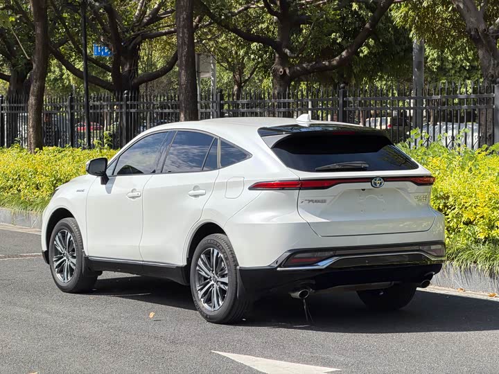 Фото 15 - Toyota Venza