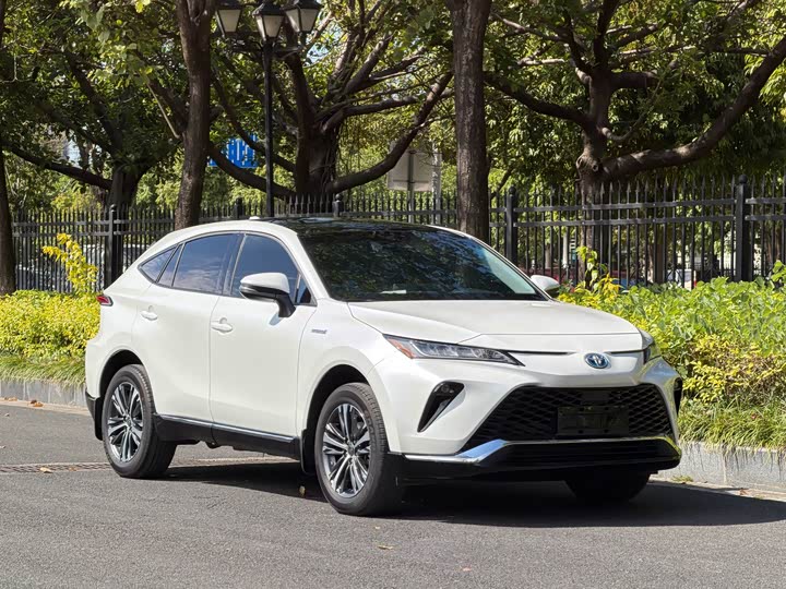 Фото 16 - Toyota Venza