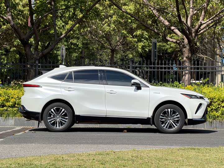 Фото 3 - Toyota Venza