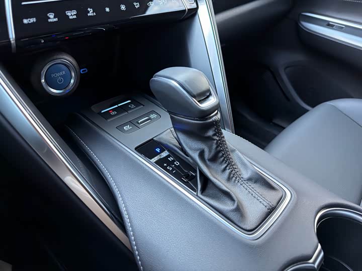 Фото 5 - Toyota Venza