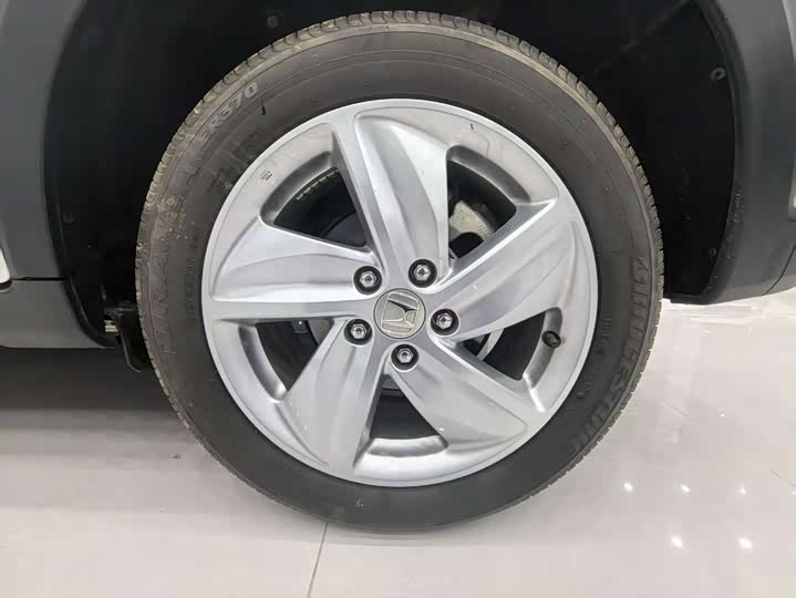 Фото 21 - Honda Vezel