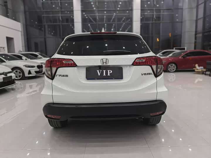 Фото 5 - Honda Vezel