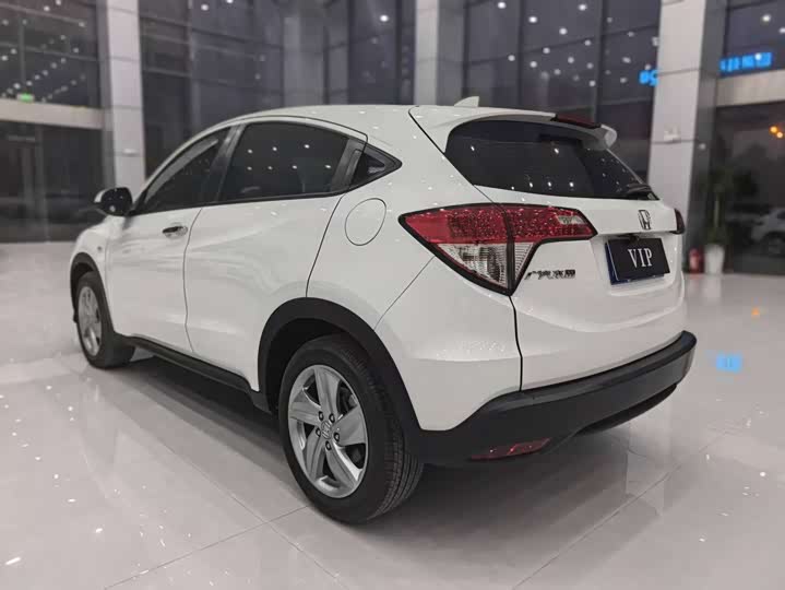 Фото 6 - Honda Vezel
