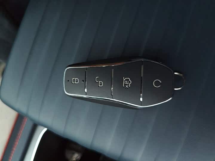 Фото 9 - BYD Yuan Plus