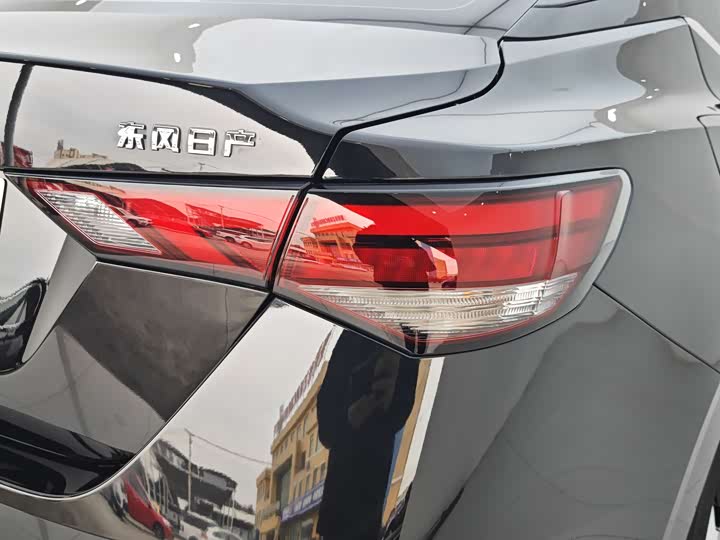 Фото 18 - Nissan Sylphy